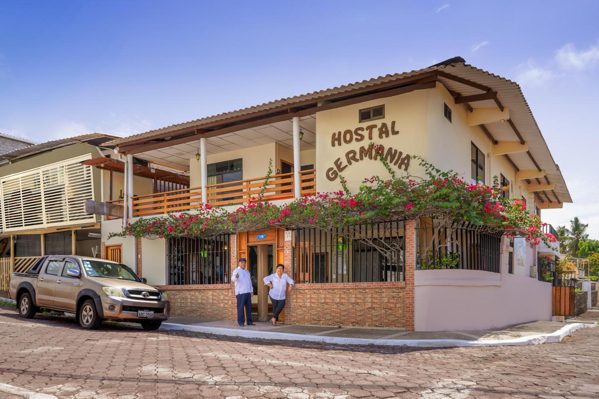 Hospedaje Germania Puerto Ayora  Exterior foto